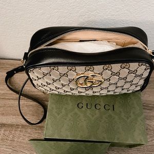 Gucci GG Marmont small shoulder bag